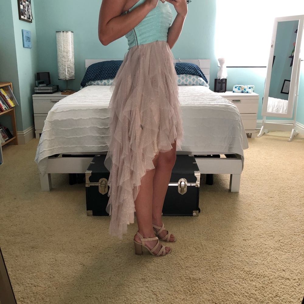 ✨Unique High-low dress✨ - Picture 3 of 6